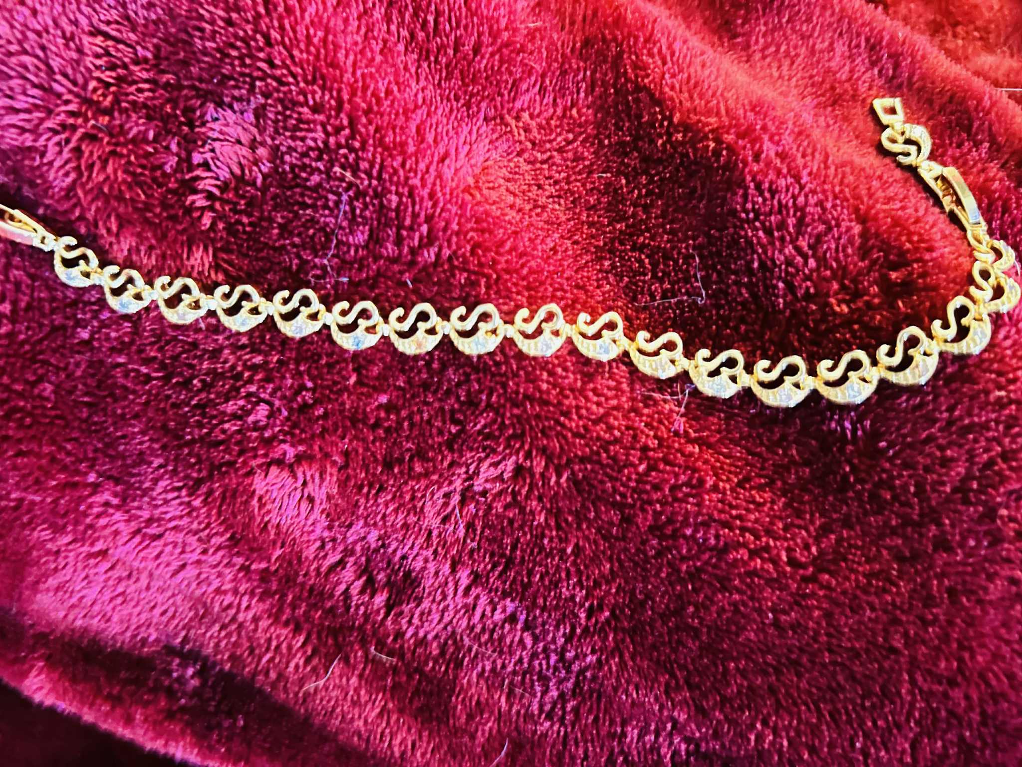 Pure Gold Diamond-Cut Tennis Bracelet - 8 Inch