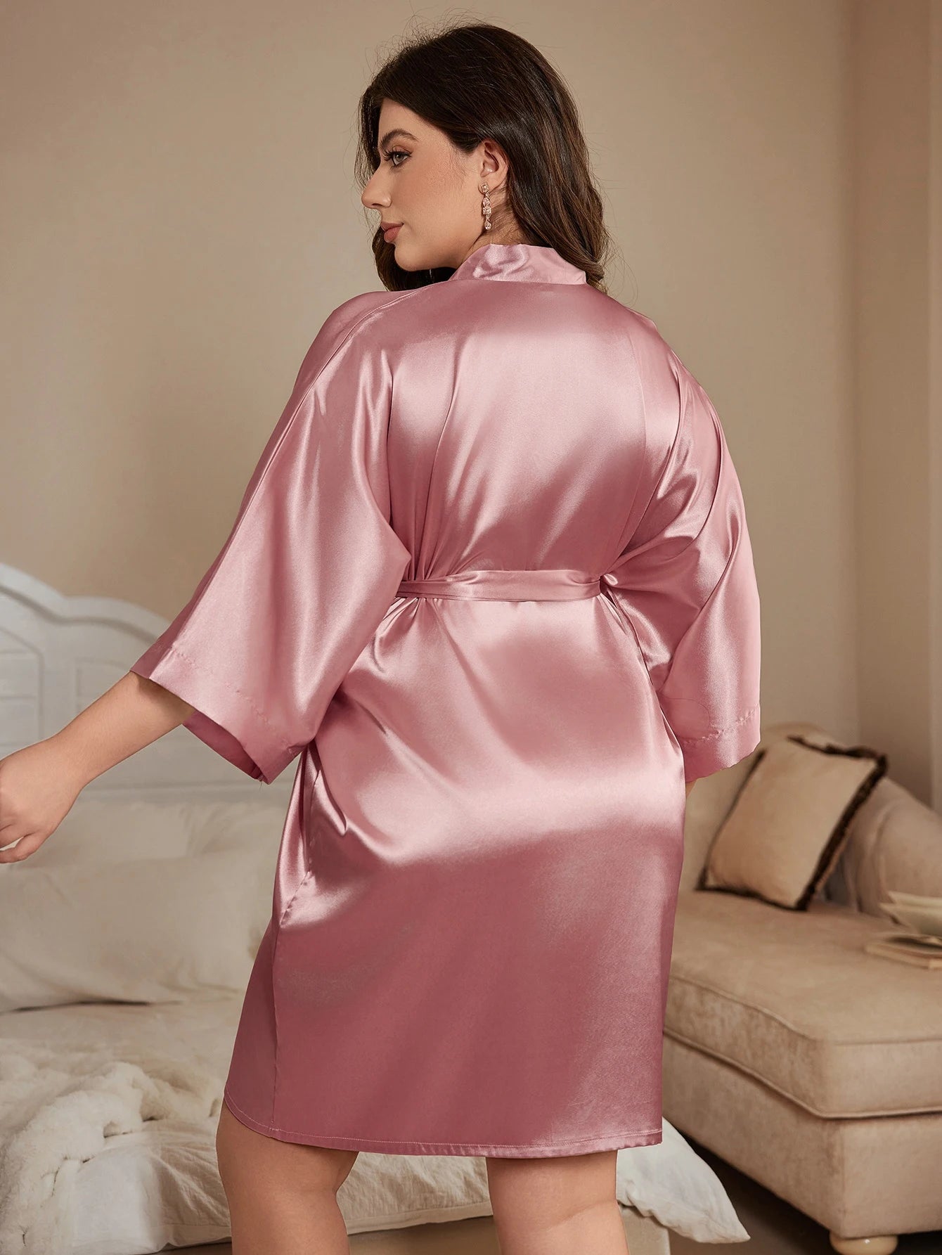 Elegant and luxurious solid color pajamas comfortable Plus Size short robe for women